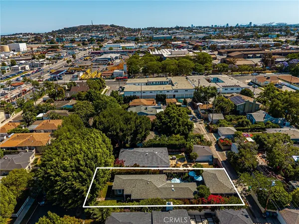 $1,100,000 | 3461 Gardenia Avenue, Long Beach, CA 90807