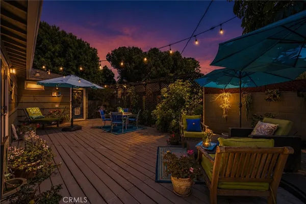 $1,100,000 | 3461 Gardenia Avenue, Long Beach, CA 90807