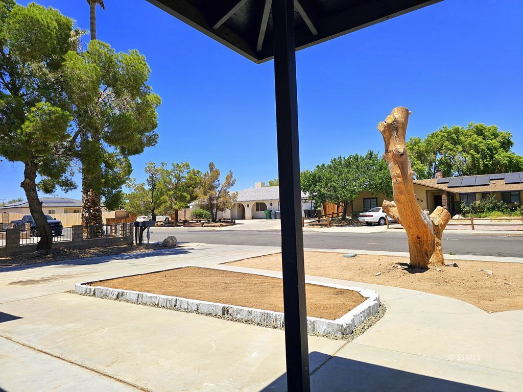 817 West Wasp Avenue Ridgecrest, CA 93555 - Photo 49 of 50