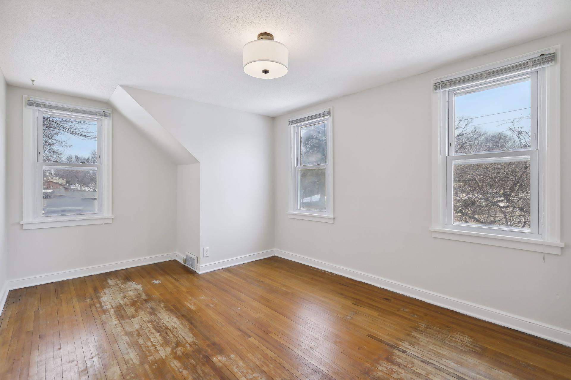 2120 Ford Road Minnetonka, MN 55305 - Photo 24 of 40