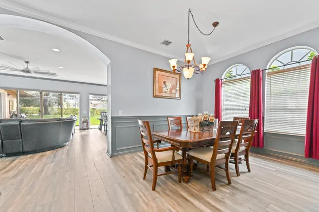 $675,000 | 1766 Annandale Circle, Royal Palm Beach, FL 33411