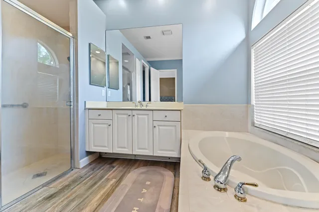 $675,000 | 1766 Annandale Circle, Royal Palm Beach, FL 33411