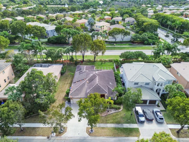 $675,000 | 1766 Annandale Circle, Royal Palm Beach, FL 33411