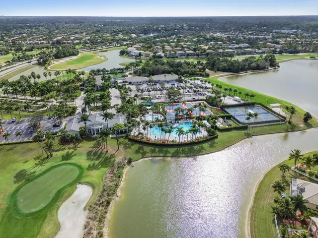 $675,000 | 1766 Annandale Circle, Royal Palm Beach, FL 33411