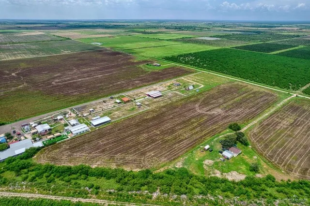 a view of a golf course with a garden