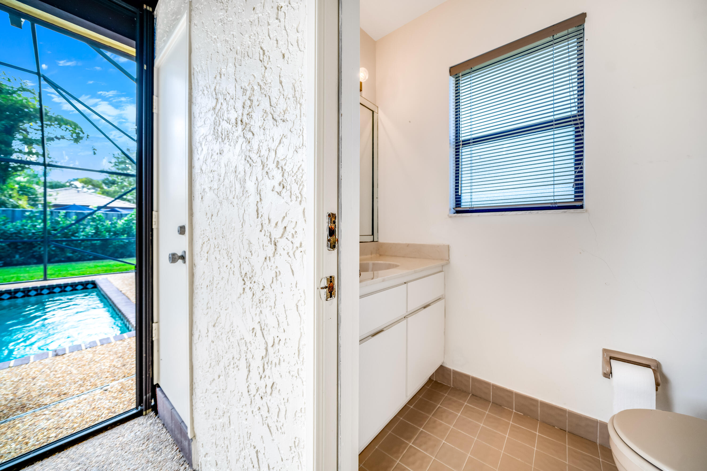 21364 Raindance Lane Boca Raton, FL 33428 - Photo 27 of 34 JOY00509