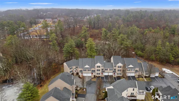 $325,000 | 86 Perry Street, Unit 277, Putnam, CT 06260