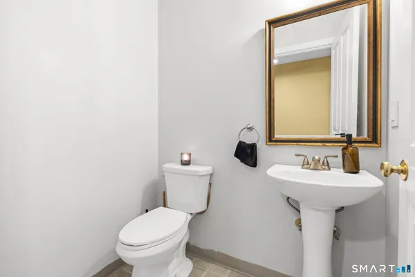 $325,000 | 86 Perry Street, Unit 277, Putnam, CT 06260