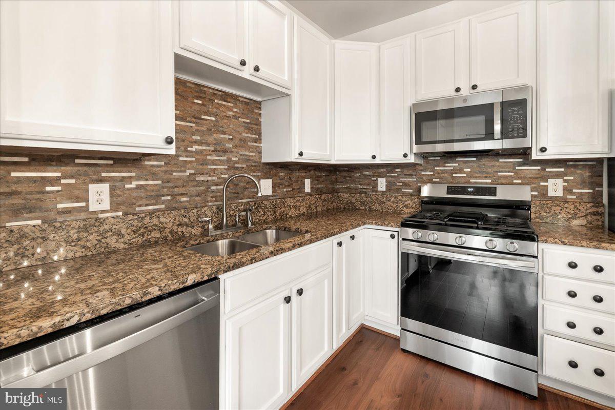 1810 Spruce Peak Way Frederick, MD 21702 - Photo 15 of 34