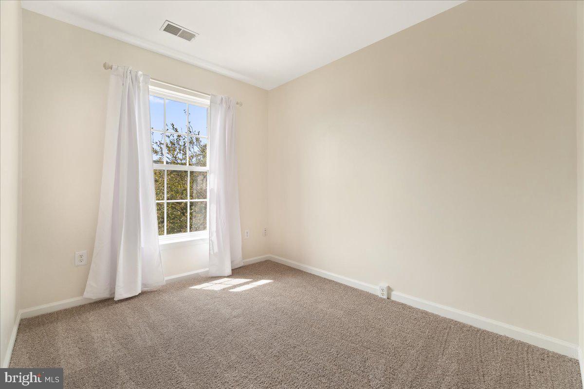 1810 Spruce Peak Way Frederick, MD 21702 - Photo 23 of 34