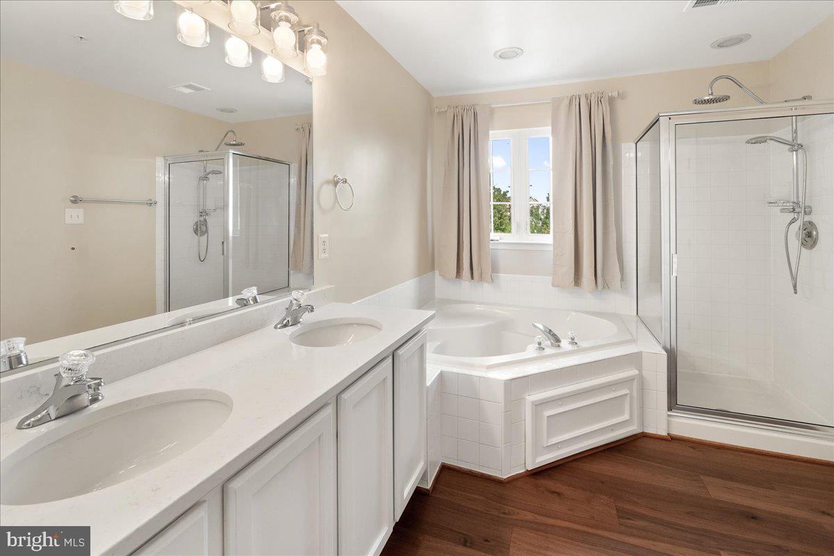 1810 Spruce Peak Way Frederick, MD 21702 - Photo 4 of 34