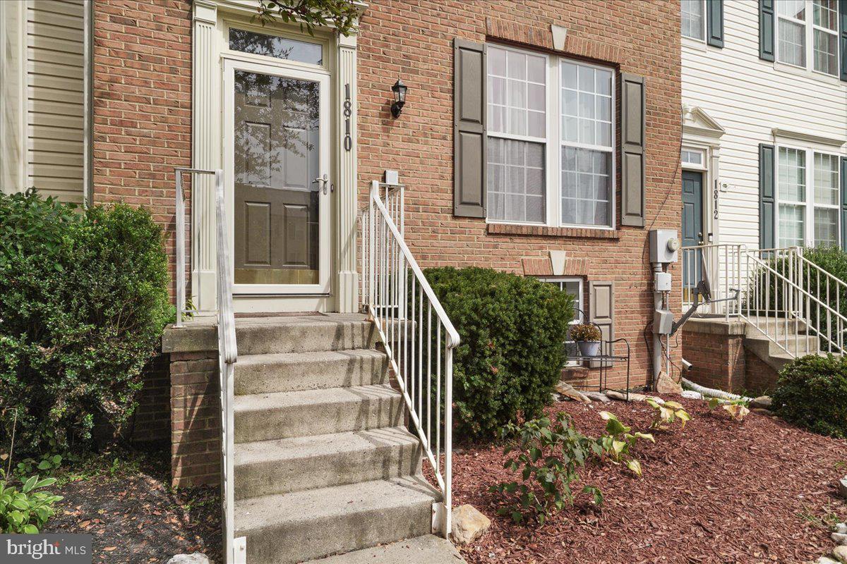 1810 Spruce Peak Way Frederick, MD 21702 - Photo 5 of 34