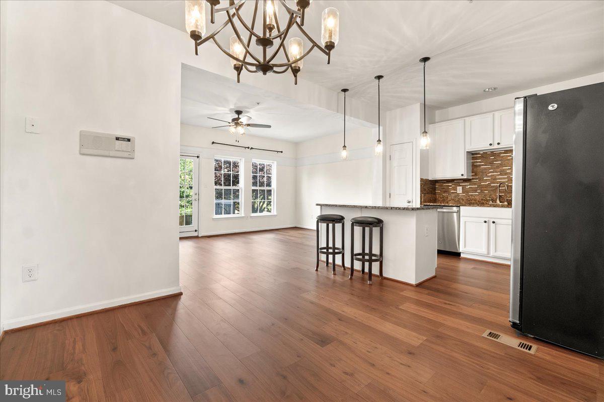 1810 Spruce Peak Way Frederick, MD 21702 - Photo 10 of 34