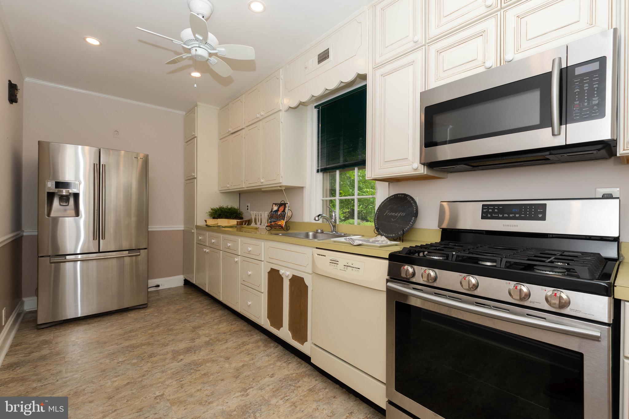 300 Hopkins Road Baltimore, MD 21212 - Photo 17 of 46