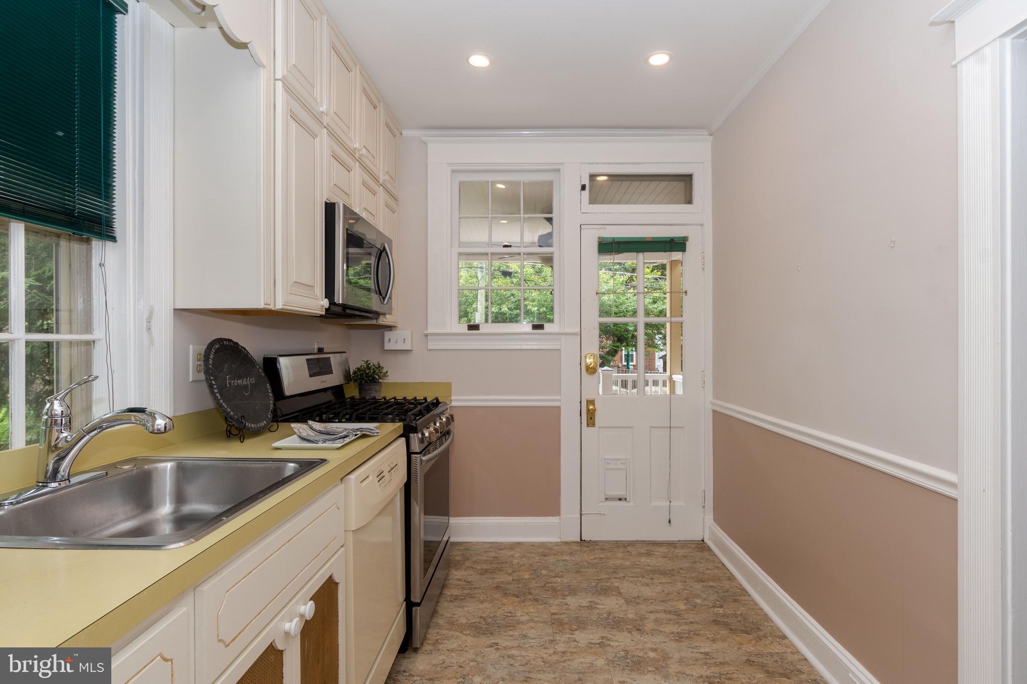 300 Hopkins Road Baltimore, MD 21212 - Photo 19 of 46