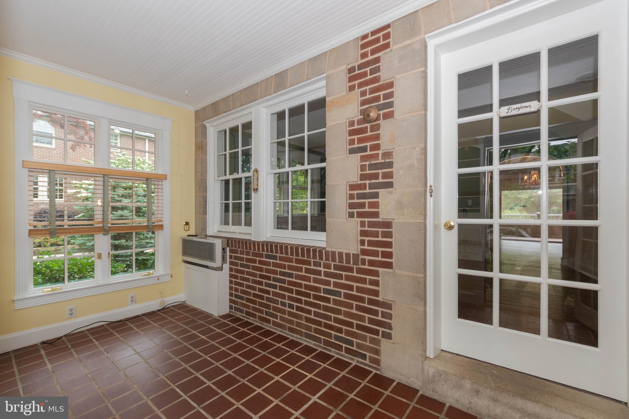 300 Hopkins Road Baltimore, MD 21212 - Photo 4 of 46