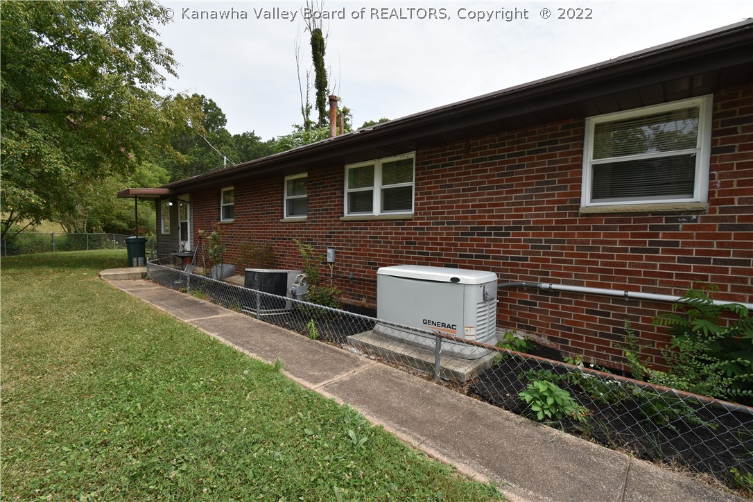 2583 Dry Ridge Road St. Albans, WV 25177 - Photo 3 of 28 Gallery Image 3