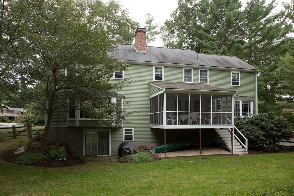 33 Stony Brook Road Weston, MA 02493 - Photo 11 of 11 Gallery Image 11