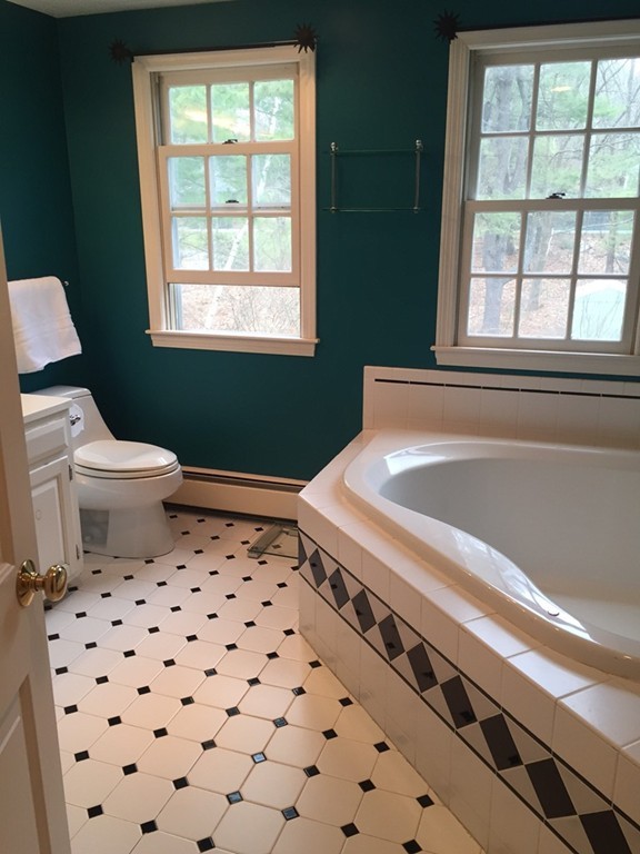33 Stony Brook Road Weston, MA 02493 - Photo 7 of 11 Gallery Image 7