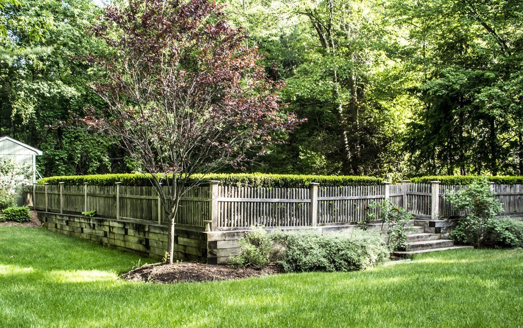 33 Stony Brook Road Weston, MA 02493 - Photo 9 of 11 Gallery Image 9