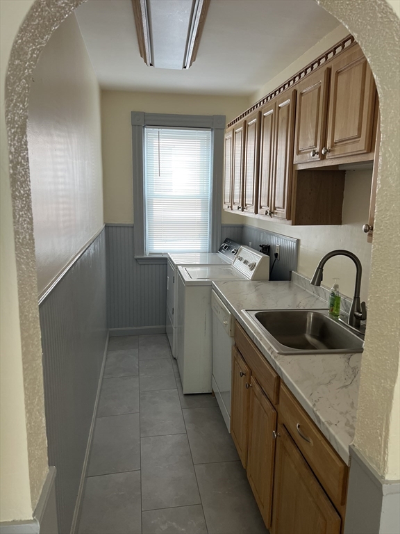 16 Prentice Street, Unit 1 Worcester, MA 01604 - Photo 10 of 23