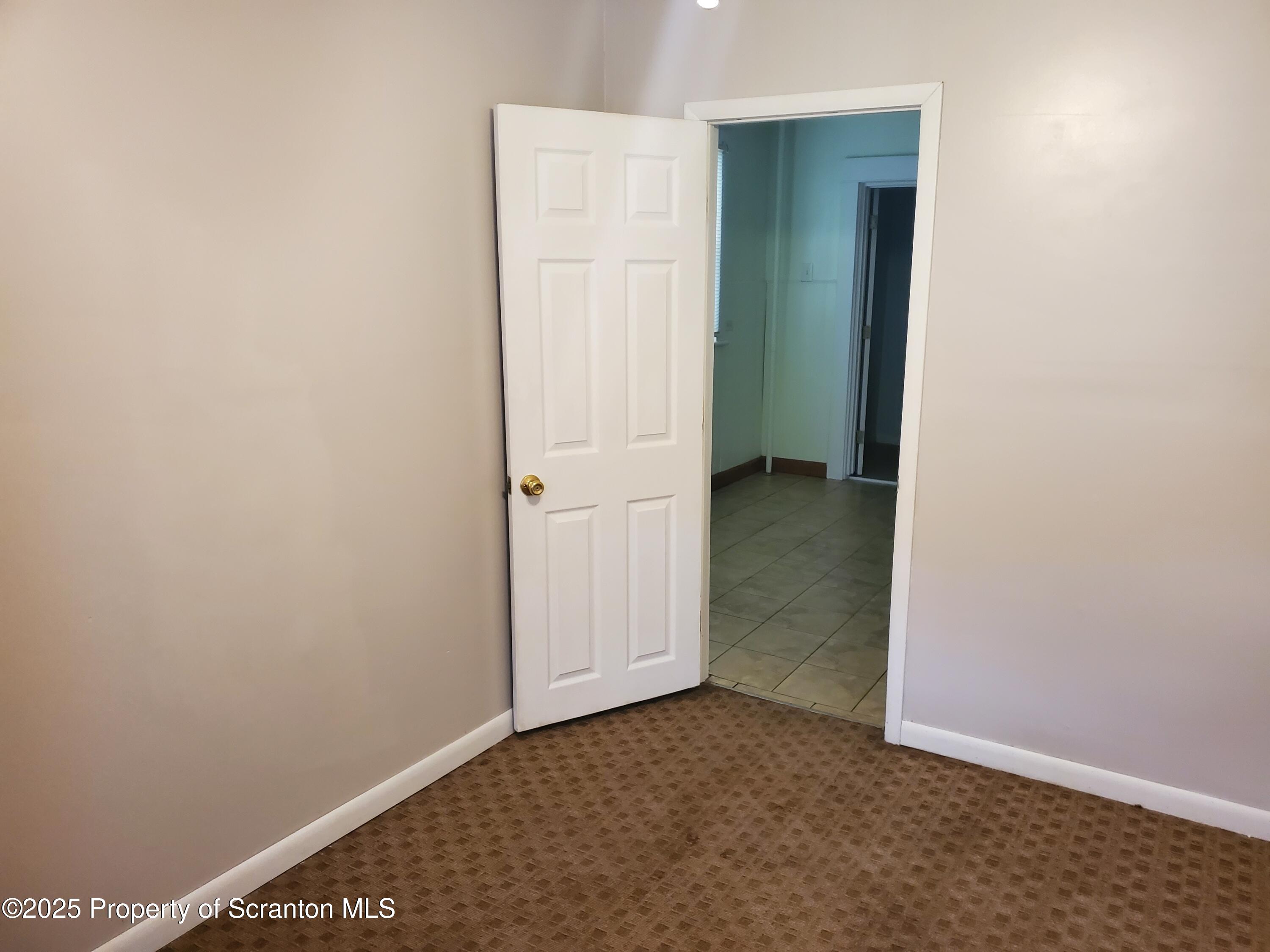 333 Spring Street Scranton, PA 18508 - Photo 24 of 43 an empty room with closet area