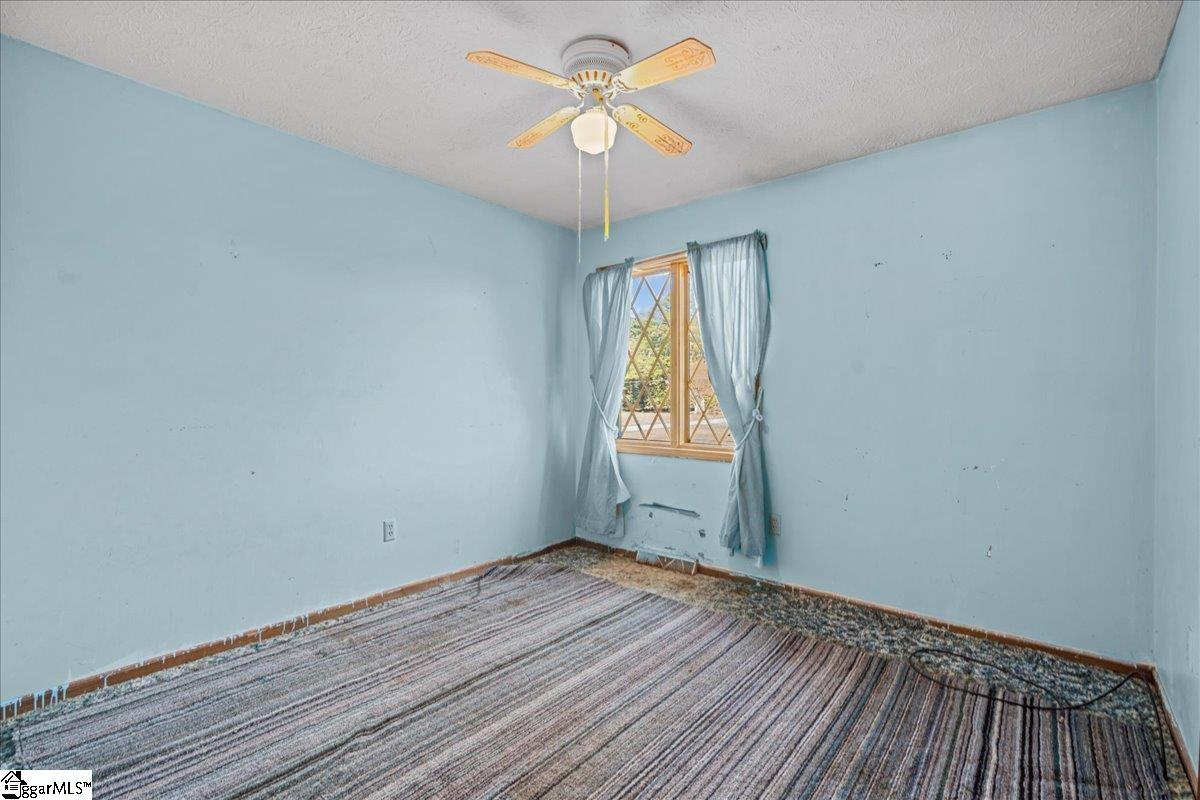 201 Fairground Road Simpsonville, SC 29680 - Photo 13 of 28