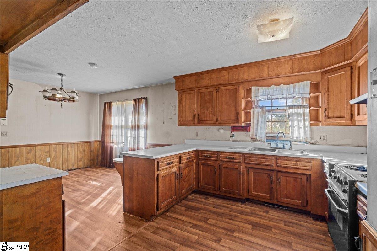 201 Fairground Road Simpsonville, SC 29680 - Photo 10 of 28