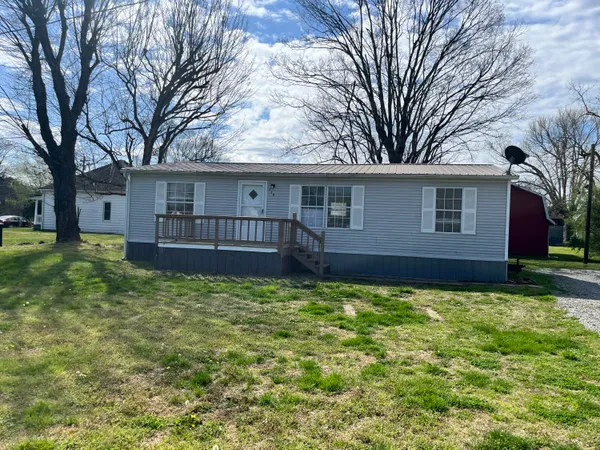 $185,000 | 115 Barnett Street, Englewood, TN 37329