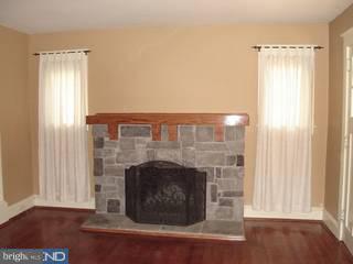 414 Kenmore Road Havertown, PA 19083 - Photo 3 of 6