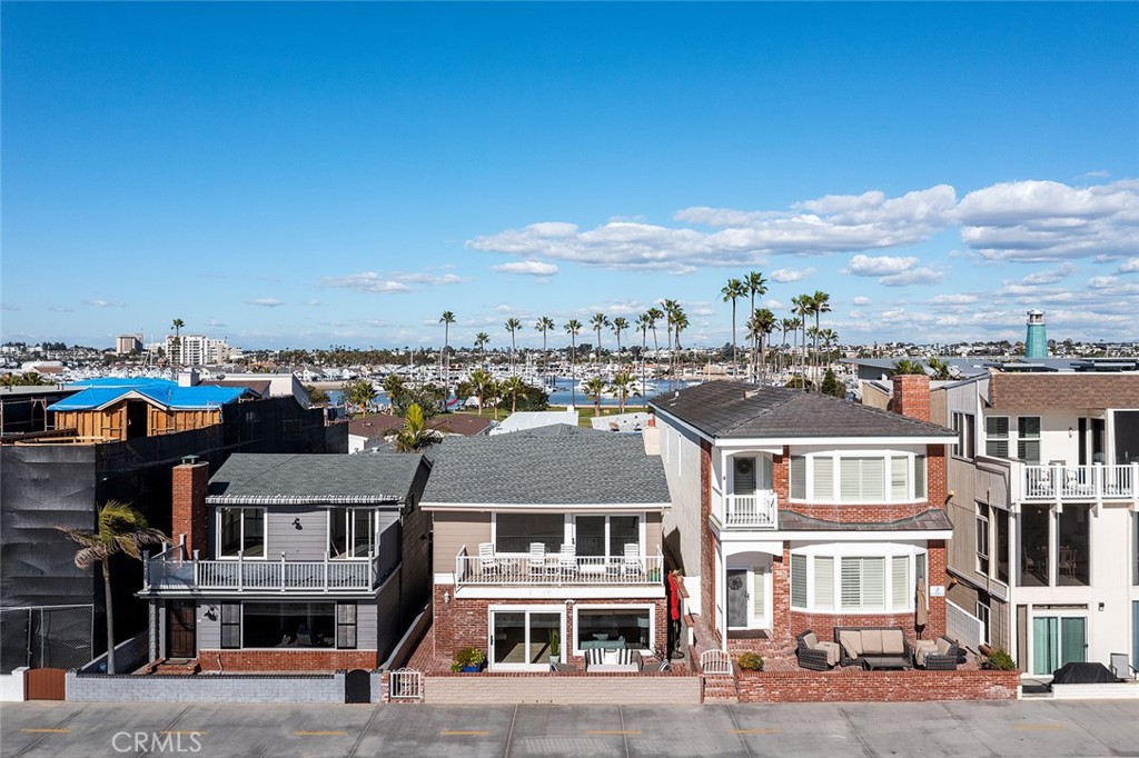 1706 West Oceanfront Newport Beach, CA 92663 - Photo 2 of 57