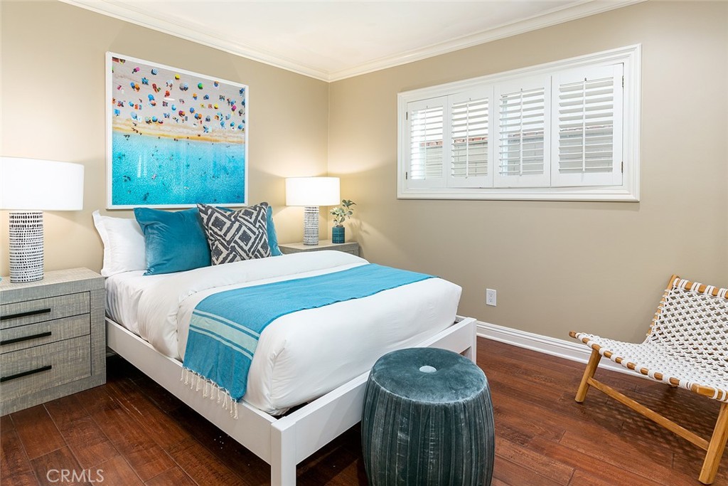 1706 West Oceanfront Newport Beach, CA 92663 - Photo 21 of 57 downstairs