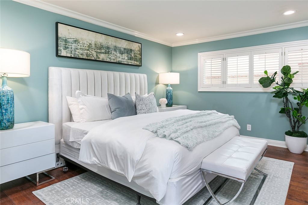 1706 West Oceanfront Newport Beach, CA 92663 - Photo 24 of 57 downstairs