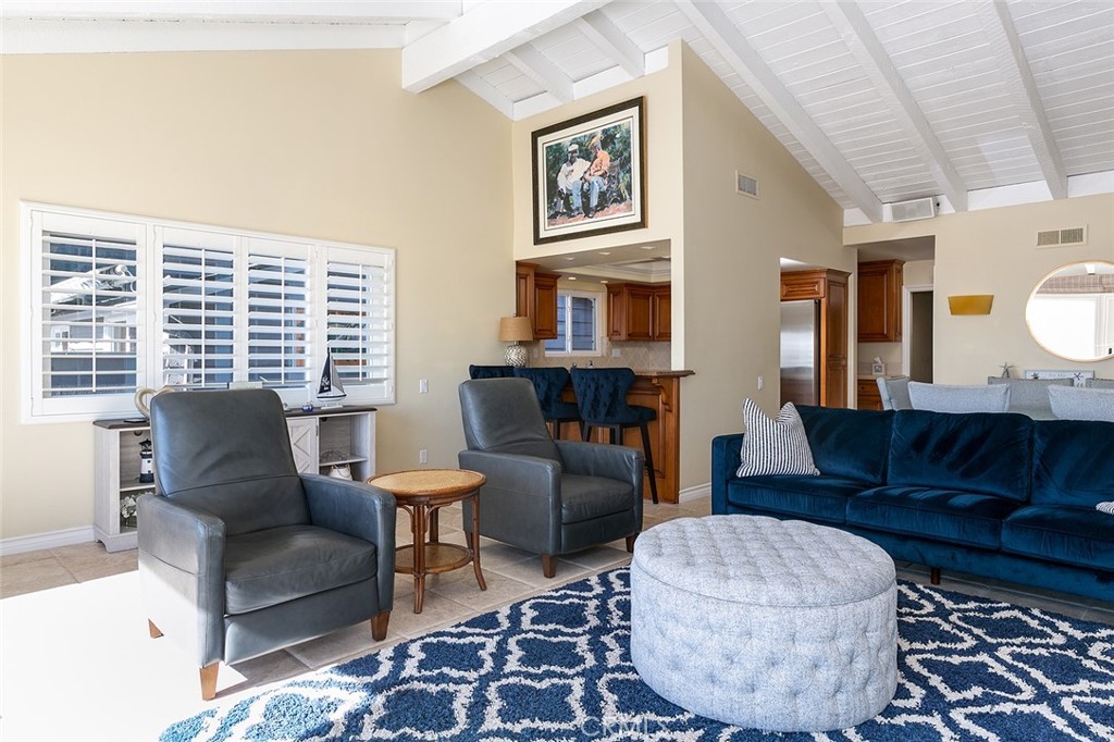 1706 West Oceanfront Newport Beach, CA 92663 - Photo 34 of 57 upstairs