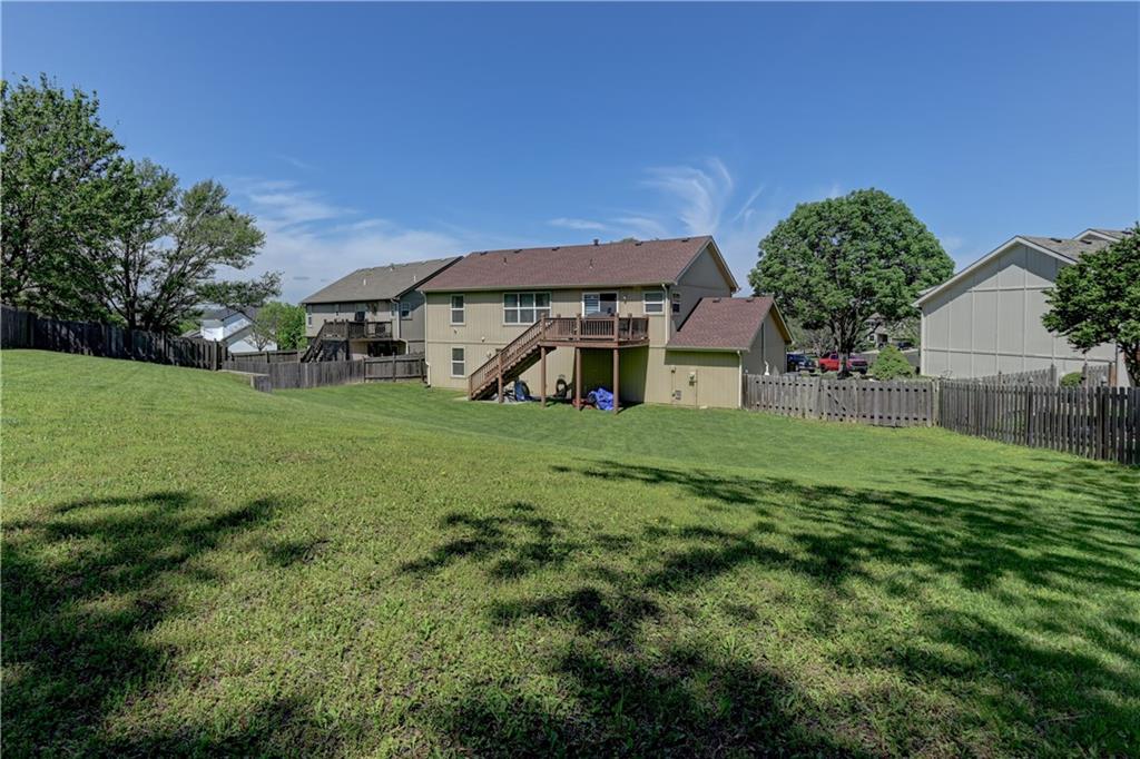 4523 Edgehill Street Leavenworth, KS 66048 - Photo 42 of 50