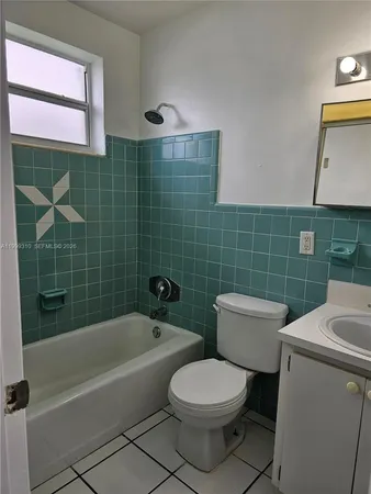 $1,250 | 130 West 13th Street, Unit 9, Hialeah, FL 33010
