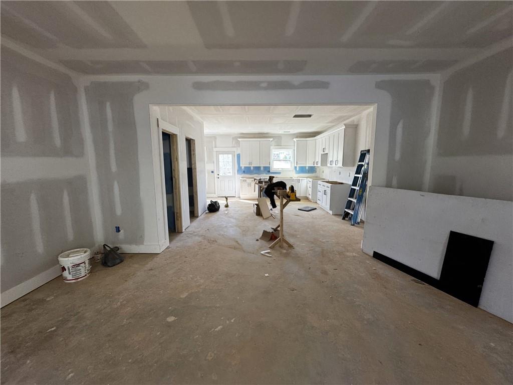 297 Wilshire Road Northeast Rome, GA 30161 - Photo 2 of 13