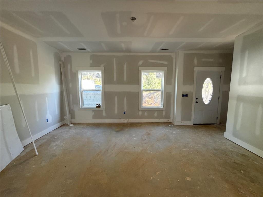 297 Wilshire Road Northeast Rome, GA 30161 - Photo 3 of 13