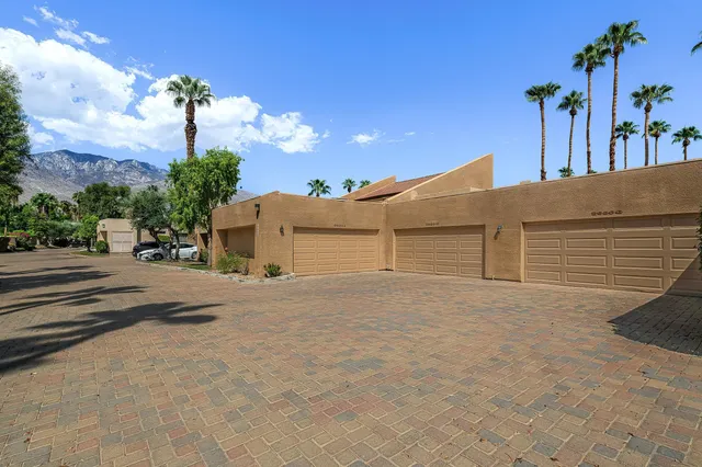 $495,000 | 2950 East Escoba Palm Springs, Unit I, Palm Springs, CA 92264