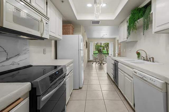 $495,000 | 2950 East Escoba Palm Springs, Unit I, Palm Springs, CA 92264