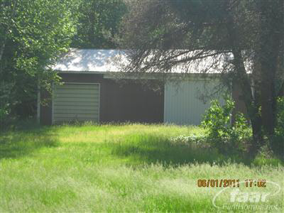 5308 Leix Road Mayville, MI 48744 - Photo 3 of 4 20144442-2.JPG