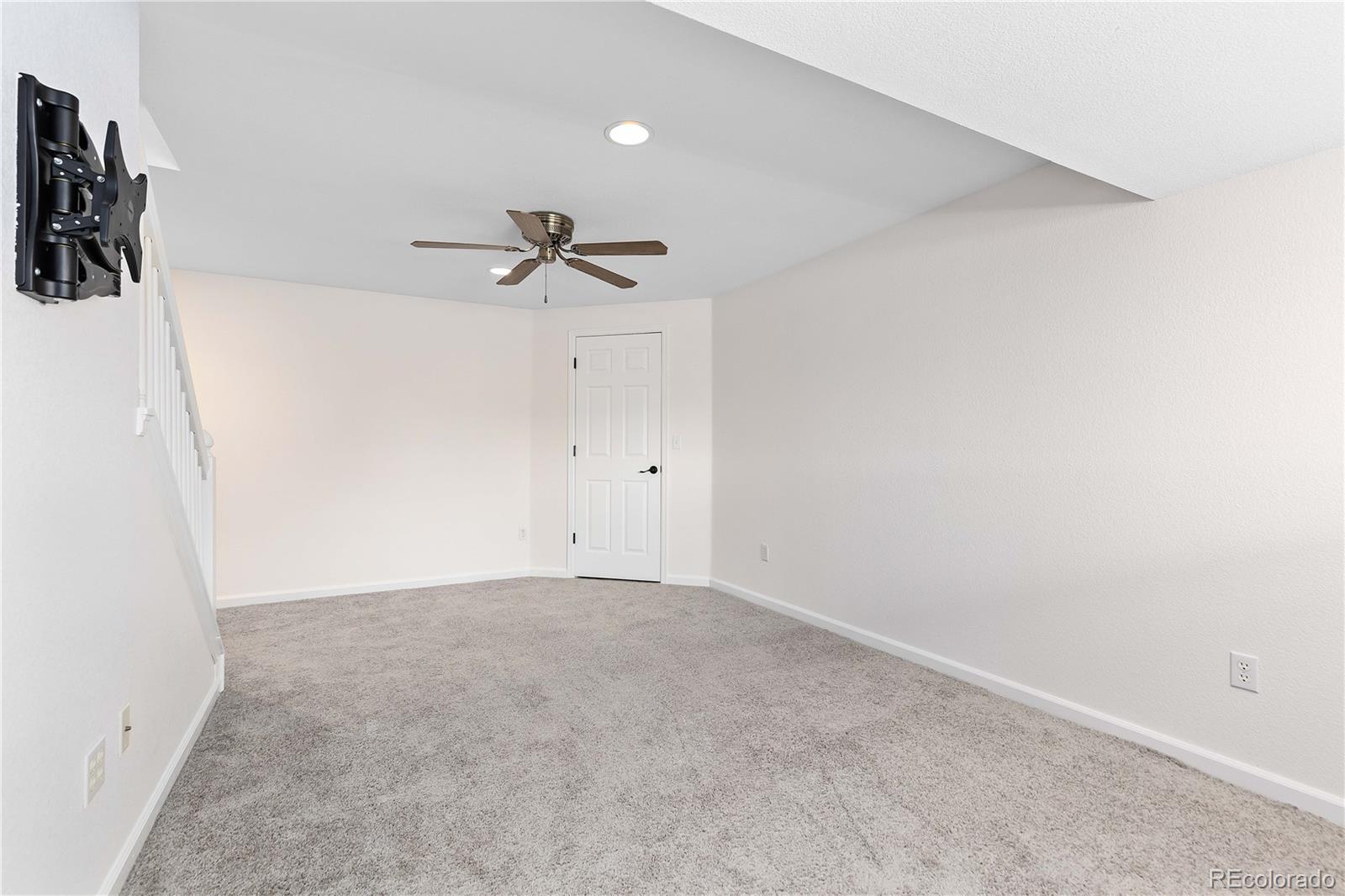 8642 Canongate Lane Highlands Ranch, CO 80130 - Photo 37 of 50