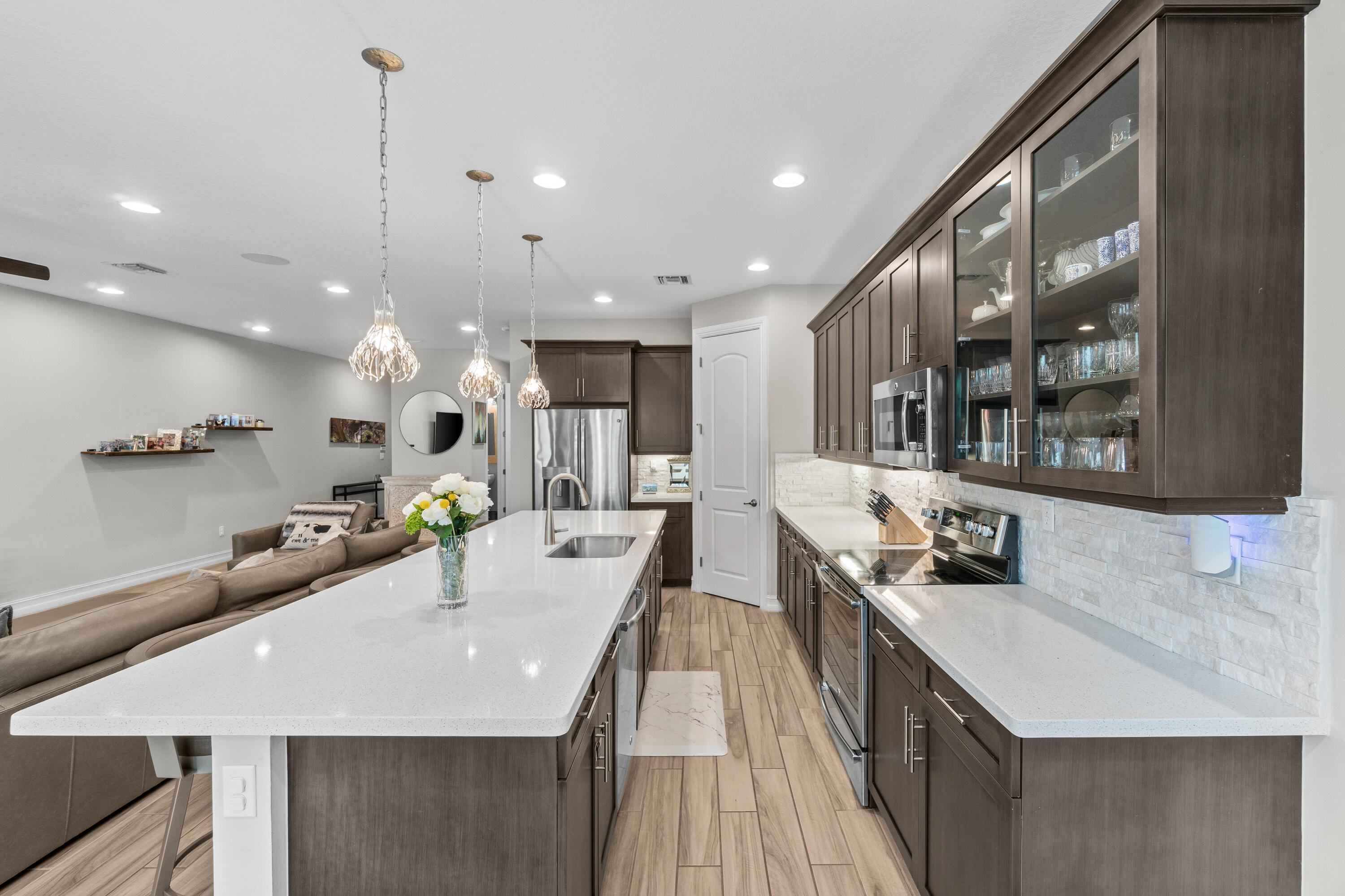100 Northwest 69th Circle, Unit 102 Boca Raton, FL 33487 - Photo 11 of 33 Kitchen