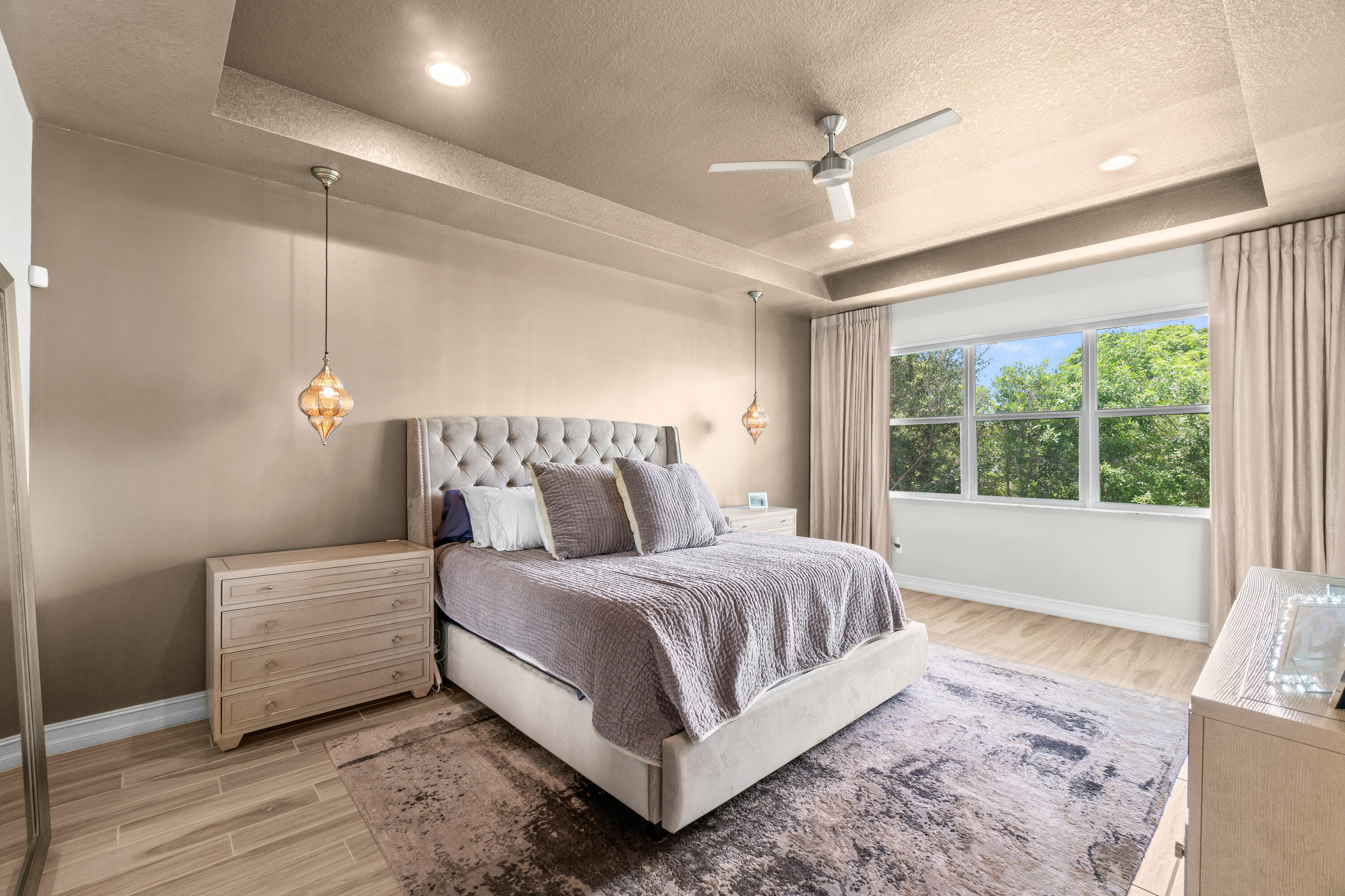 100 Northwest 69th Circle, Unit 102 Boca Raton, FL 33487 - Photo 18 of 33 Owner's Suite