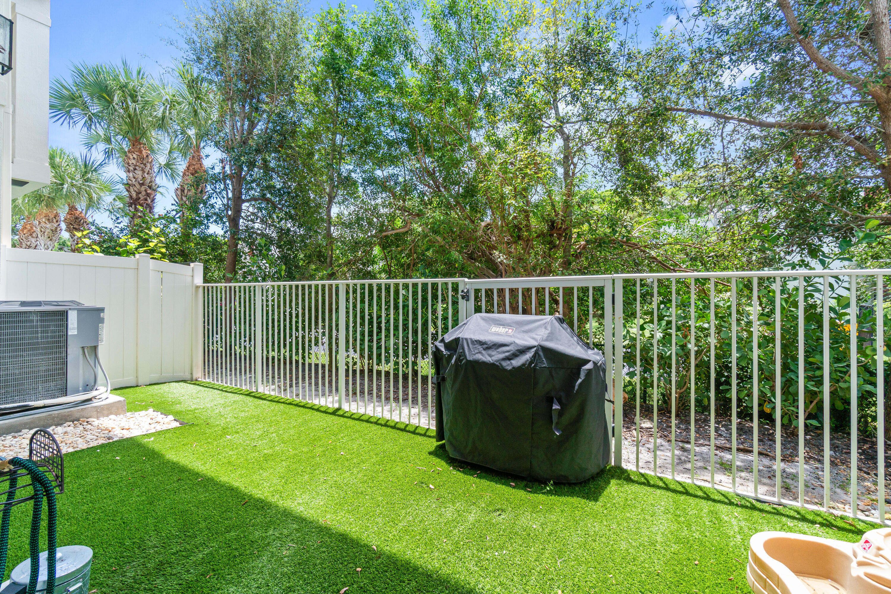 100 Northwest 69th Circle, Unit 102 Boca Raton, FL 33487 - Photo 33 of 33 Backyard