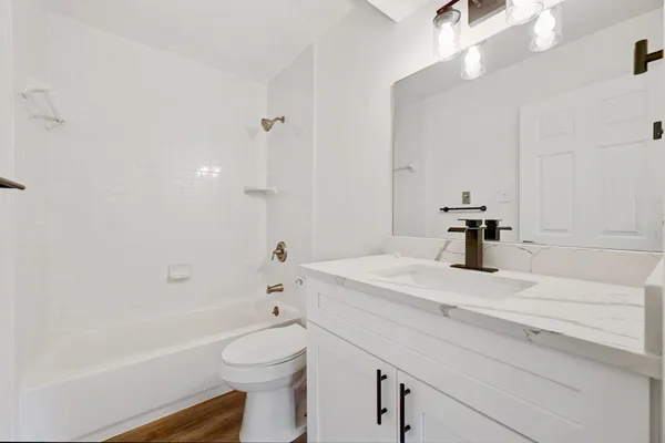 $2,250 | 8312 Bowling Green Drive, Unit 1, Austin, TX 78757