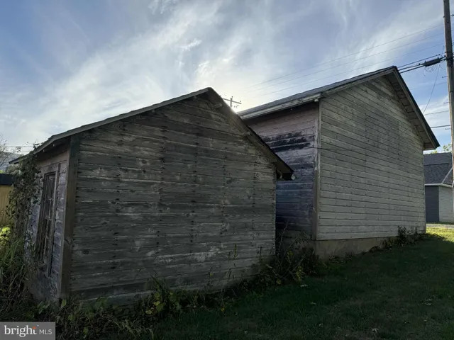a backyard of a house