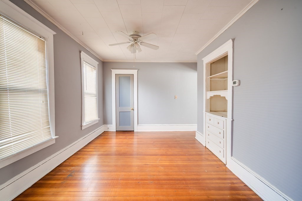 983 Carew Street Springfield, MA 01104 - Photo 12 of 24 Gallery Image 12