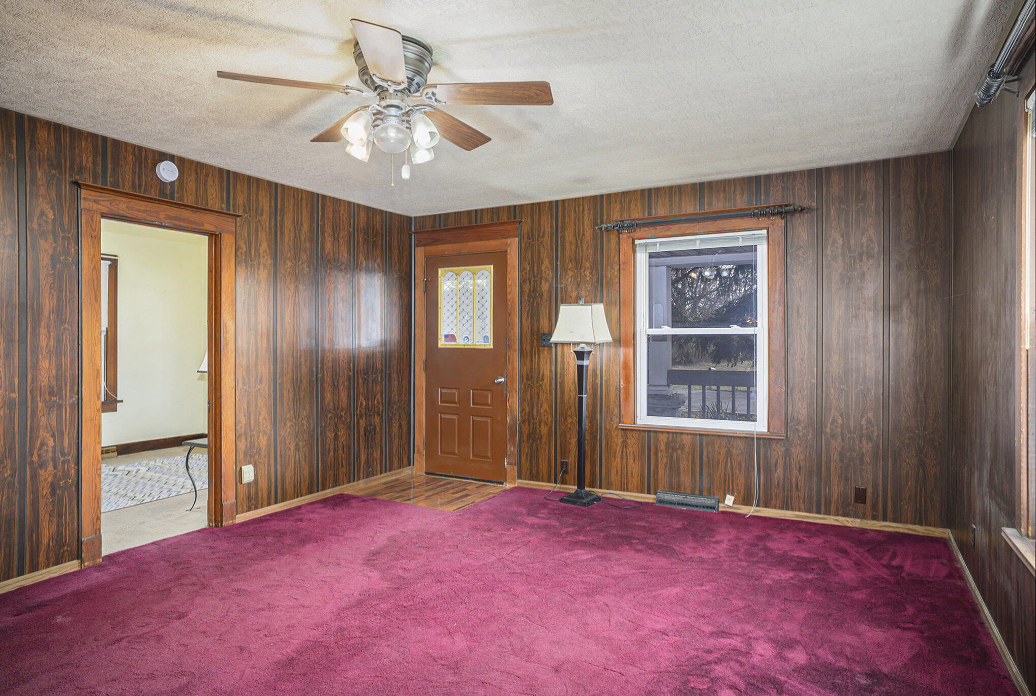 1013 Merrillville Road Crown Point, IN 46307 - Photo 5 of 16 an empty room with windows and closet