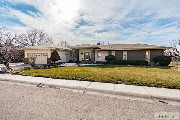 $578,000 | 495 Fairway Drive, Pocatello, ID 83201